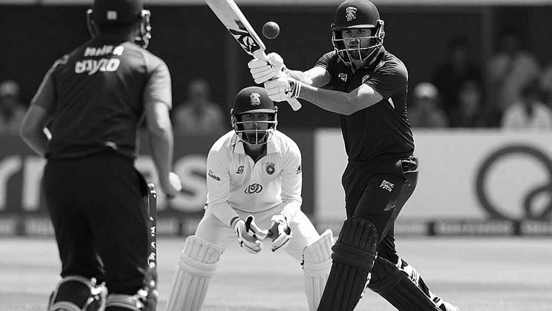 Usman Khawaja's 88 Tests: An Autoimmune Condition, Eight Drops, and the Decision to Hide Usman Khawaja's 88 Tests: An Autoimmune Condition, Eight Drops, and the Decision to Hide